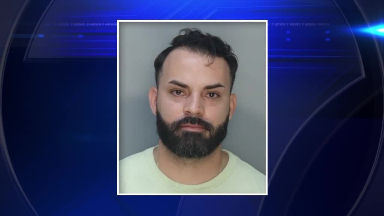 Police Officer Arrested in South Florida for Inappropriate Relationship with Teen
