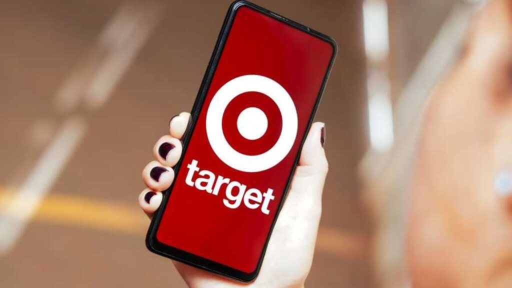 Teenagers Restricted from Entering Bakersfield Target Store After 4 p.m.