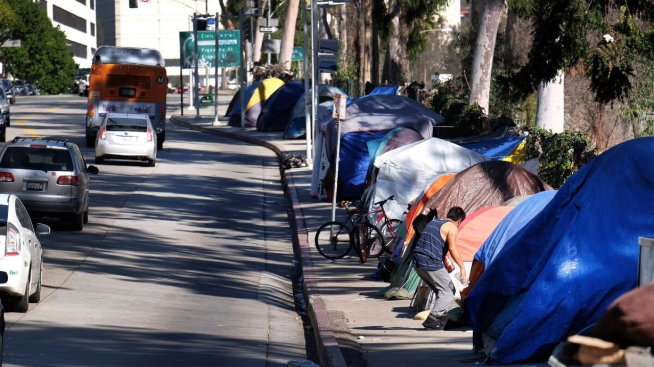 Inside Safe Program: Los Angeles' $17,009 Monthly Cost to Aid Homeless