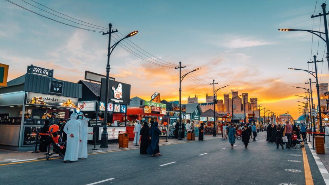 Sunset Night Market Uniting Communities and Boosting Local Businesses