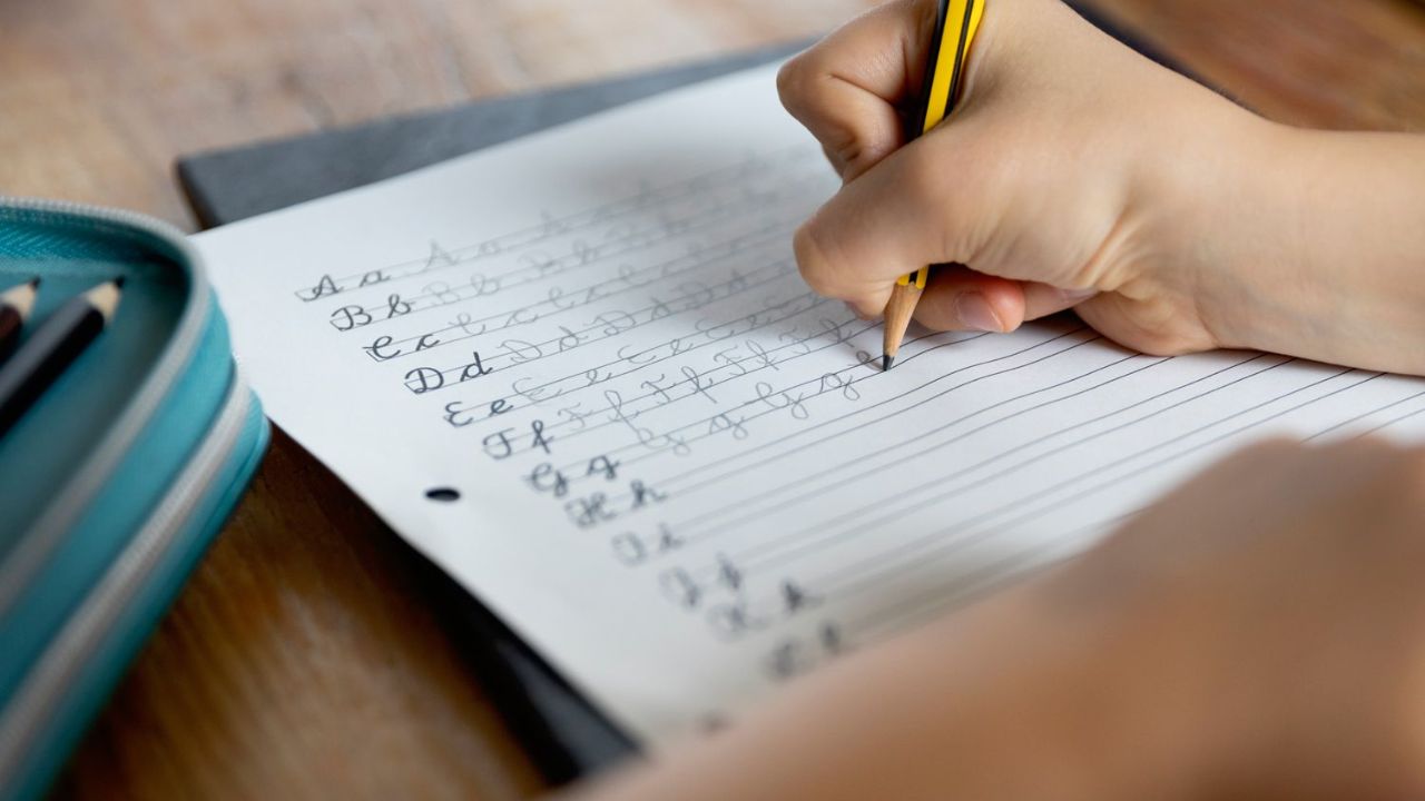 California's New Cursive Writing Law: Impact on Students and Education