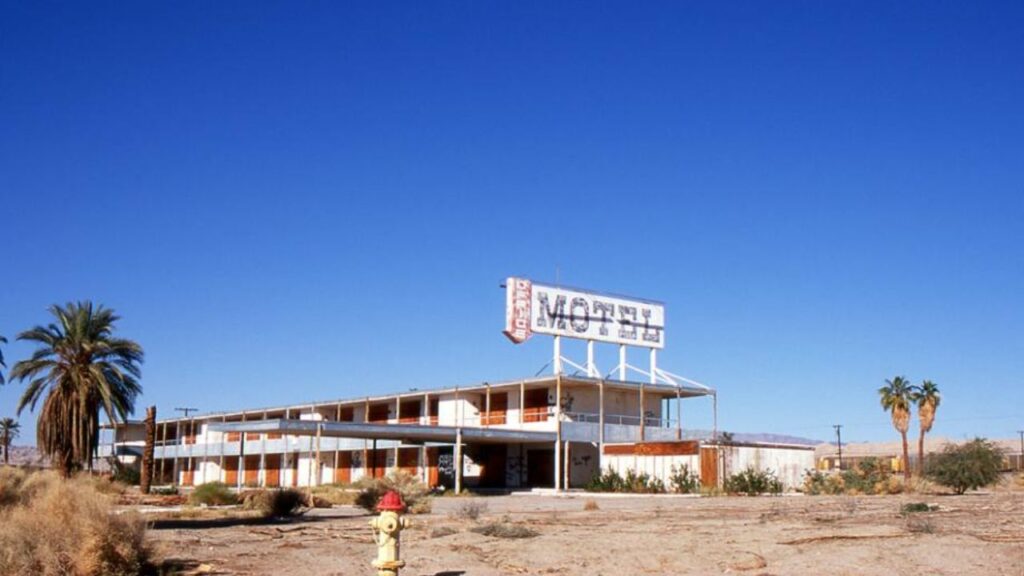 Most People Have Forgotten About This Abandoned Resort Hiding in California