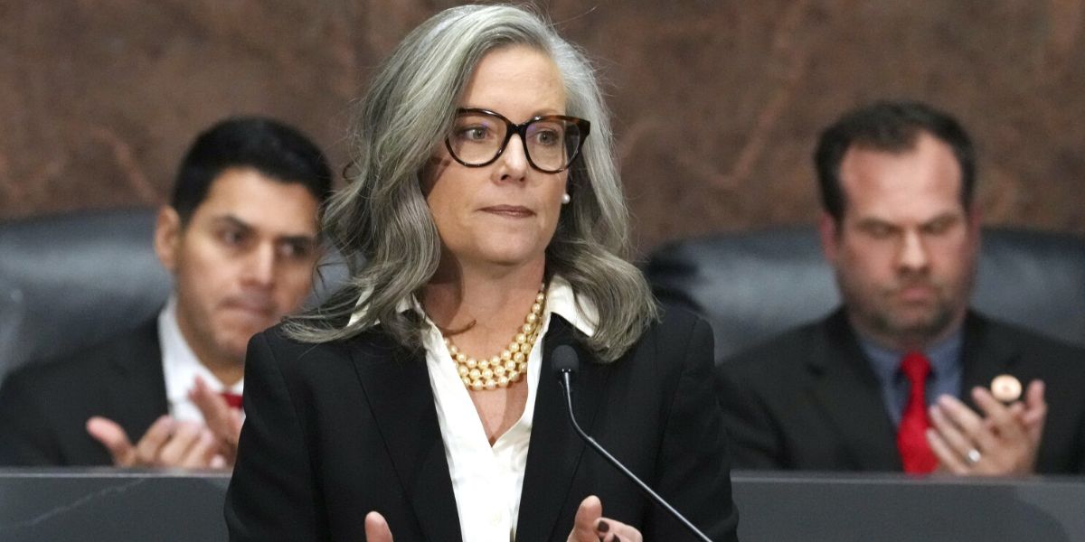 Arizona Governor Vetoes Two Budget Plans, Raising Shutdown Concerns