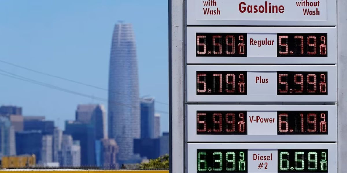 Oil Profit Penalty in California Faces Possible Delay as Regulator Recommends Pause