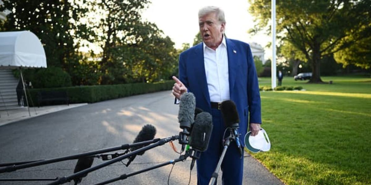 Trump Says Republicans Should Skip Holiday Recess Over Budget Delay
