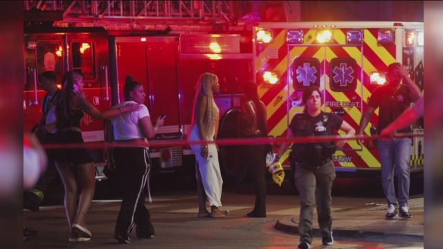 Chicago Mass Shooting Leaves 4 Dead, 14 Wounded Near Downtown Lounge