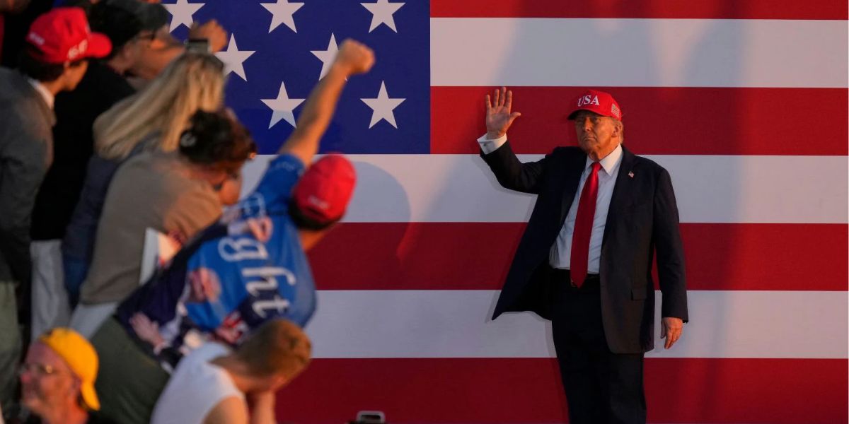 Trump Proposes Hosting UFC Title Fight at White House for America250 Celebration